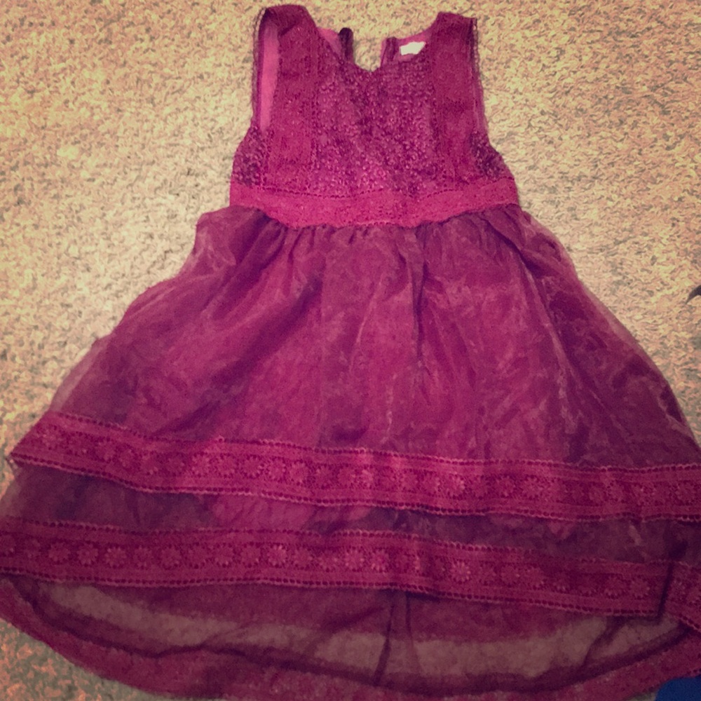 Formal sleeveless magenta dress size 6